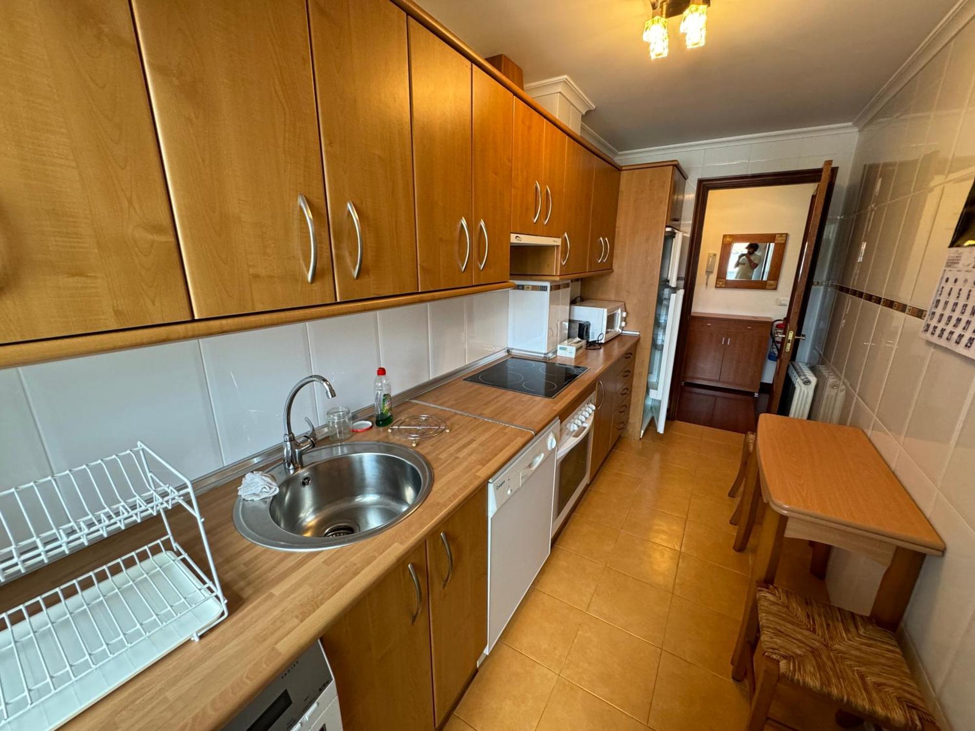 Garaje Y Piscina Comunitaria! Apartment Суансес Екстериор снимка