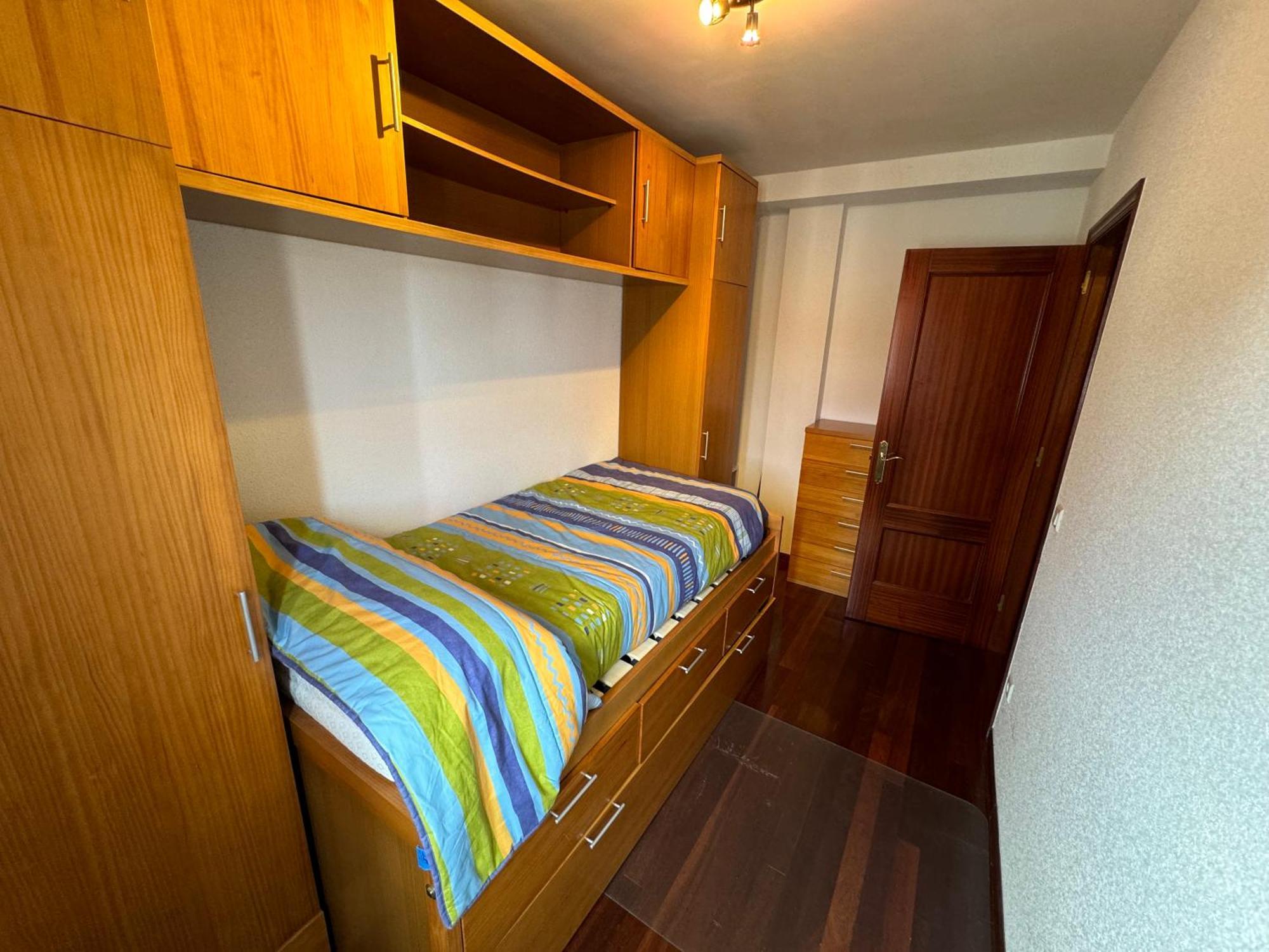 Garaje Y Piscina Comunitaria! Apartment Суансес Екстериор снимка